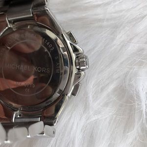 Michael Kors Accessories - Michael Kors oversized ‘Bradshaw’ watch Michael Kors Accessories - Michael Kors oversized ‘Bradshaw’ watch